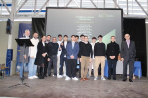 Alumnos de Grado Básico de Electricidad y Electrónica. Alumnos de Grado Básico de Electricidad y Electrónica.