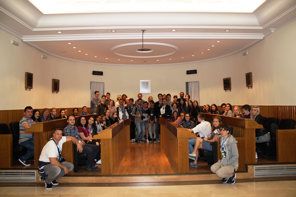 Recepción a profesores y estudiantes Erasmus + en el Ayuntamiento de Paterna