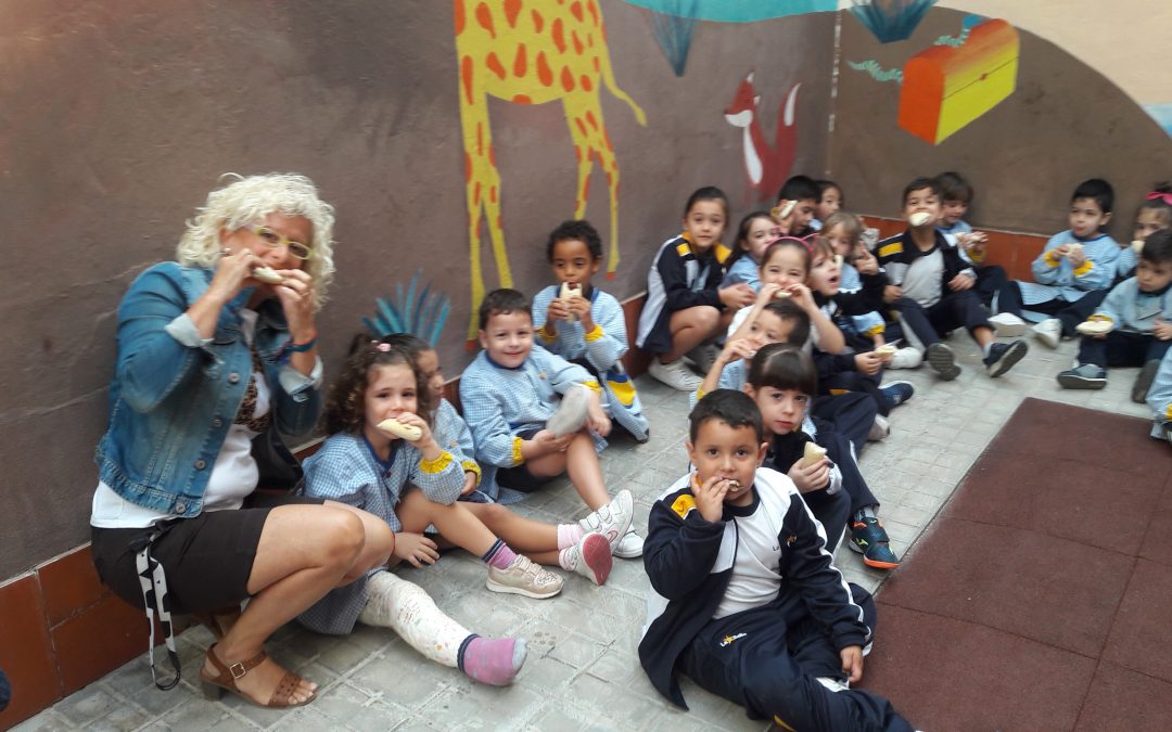 Almuerzo solidario en la Escuela Infantil Desamparados y en la Escuela Profesional La Salle
