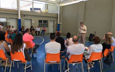 Primer encuentro de familias de los alumnos que preparan la 1ª Comunión