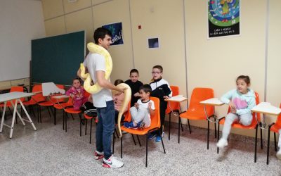 La Escuela Profesional La Salle recibe la visita de reptiles y anfibios