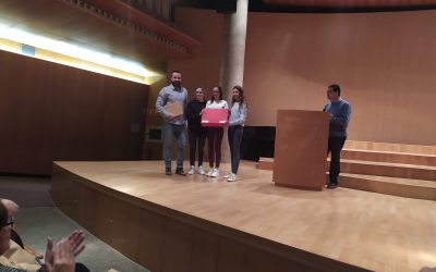 La Escuela Profesional La Salle recibe el 2º premio en el Concurso de la Tabla Periódica de la Universidad de Valencia