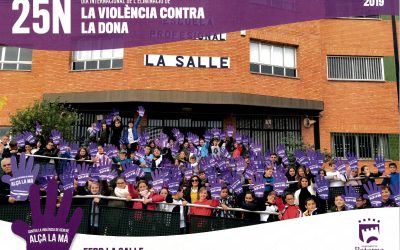 El Ayuntamiento de Paterna agradece a la Escuela Profesional su participación en la campaña del 25N con un cartel conmemorativo