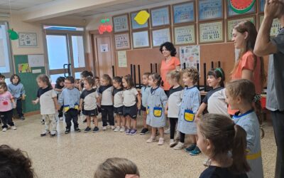 En la escuela Infantil Desamparados, gran parte del alumnado ha disfrutado de las danzas de Colevisa