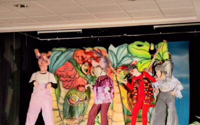 Nuestros niños y niñas del 2º Ciclo de Infantil de Desamparados La Salle disfrutaron recientemente de la encantadora obra «HORTON HEARS A WHO», presentada por la compañía Tourné Teatre