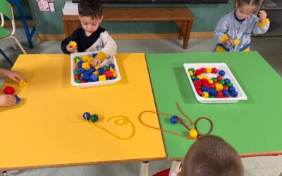 Aprendemos jugando: experiencias de razonamiento lógico en 2 años