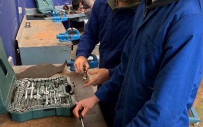 Desmontaje del motor de arranque en 1º de Electromecánica