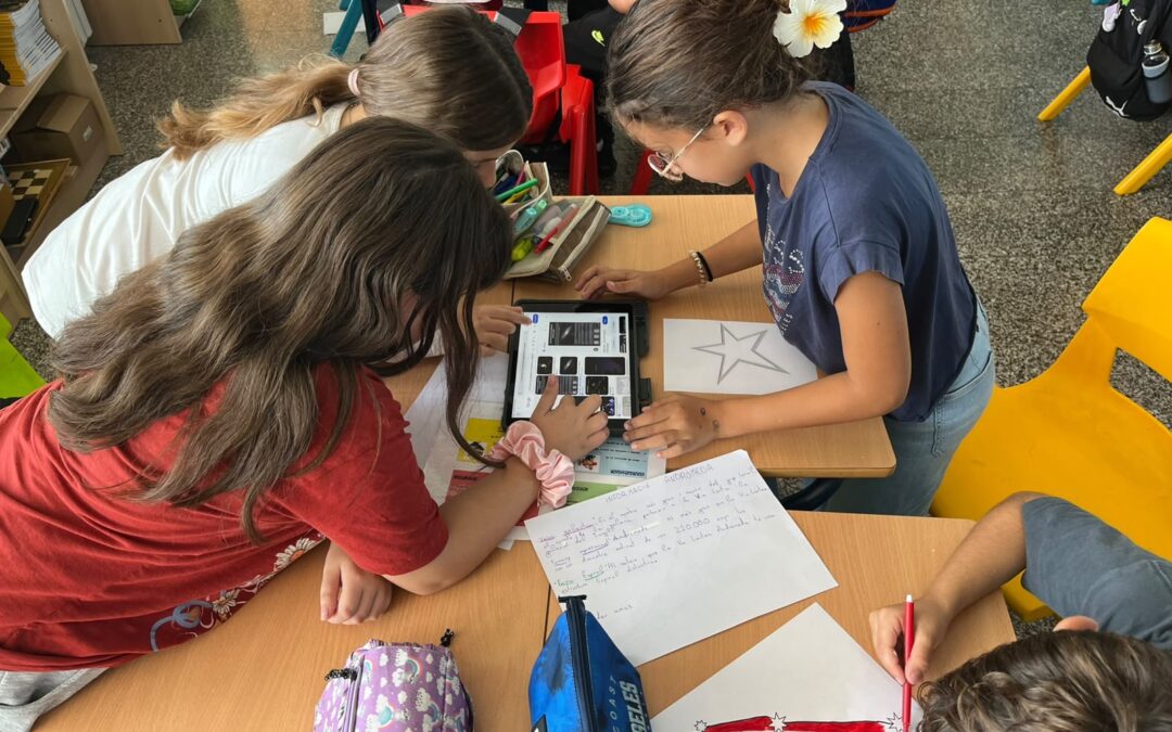 El alumnado de 5.º de Primaria se adentra en POLARIS, un proyecto que nos invita a mirar más allá de nuestra propia realidad